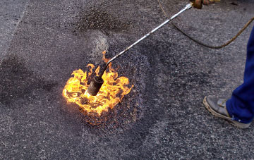 Pewsham flat roofing repairs